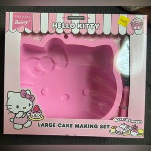 Hello Kitty Large Cake Making Set